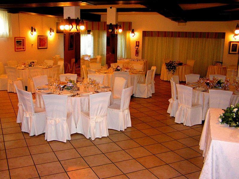 Albergo Ristorante Da Giuseppe Copparo Exterior foto